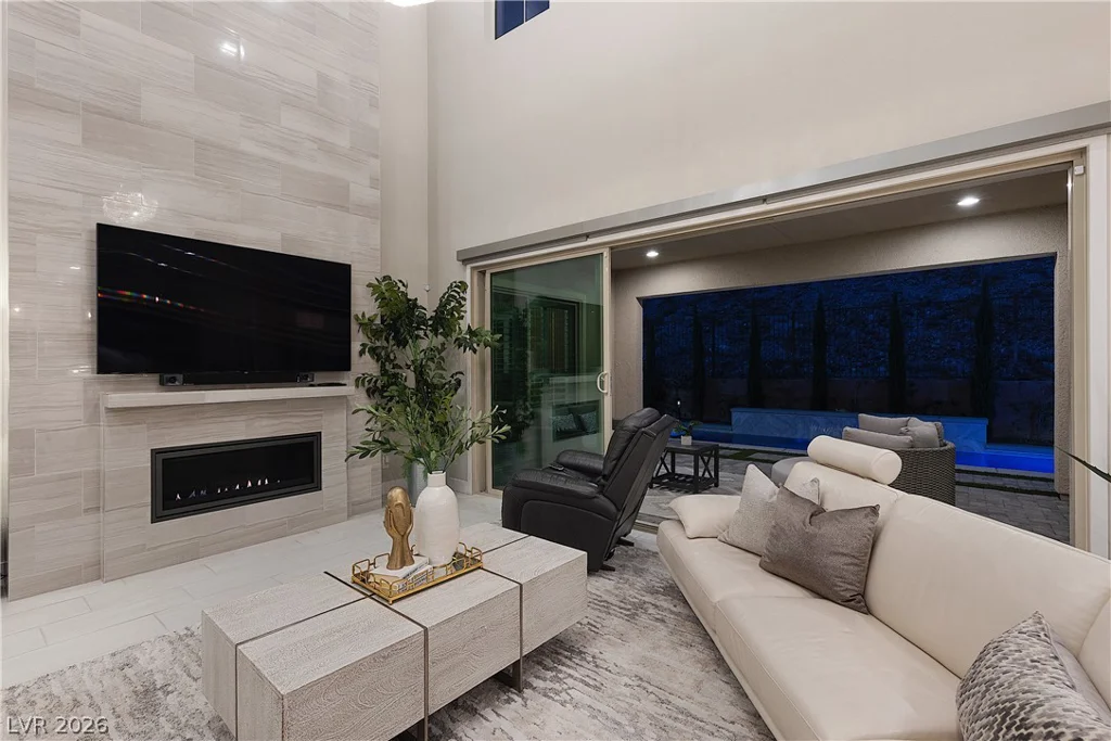 4040 Montone, Las Vegas, NV 89141