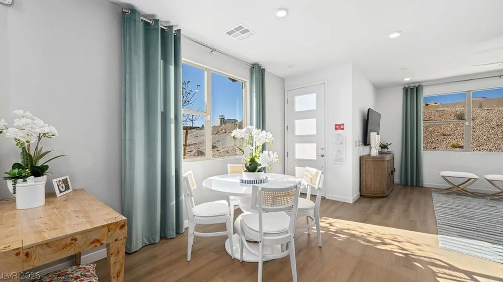 1456 Song Lark, Las Vegas, NV 89138