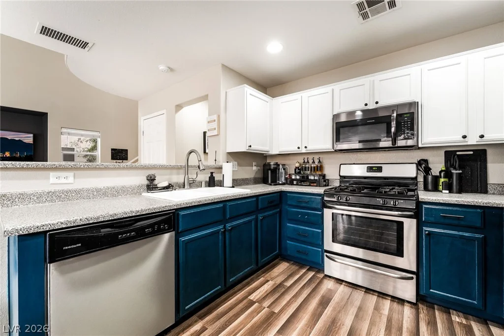 976 Grand Cerritos, Las Vegas, NV 89183