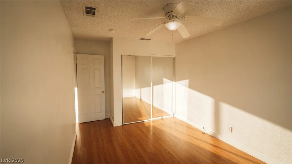 5134 Caliente, Las Vegas, NV 89119