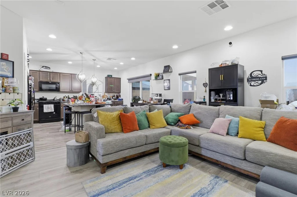 5625 Canoe Ridge, Las Vegas, NV 89141