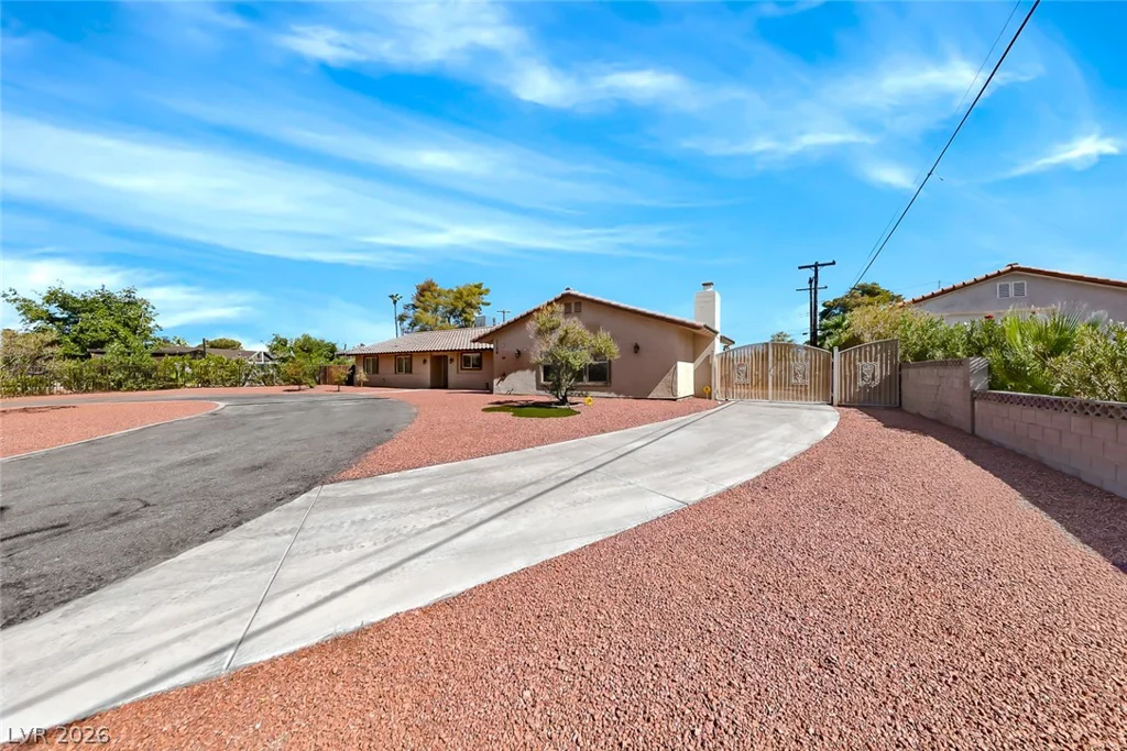 2258 Bridlewood, Las Vegas, NV 89119