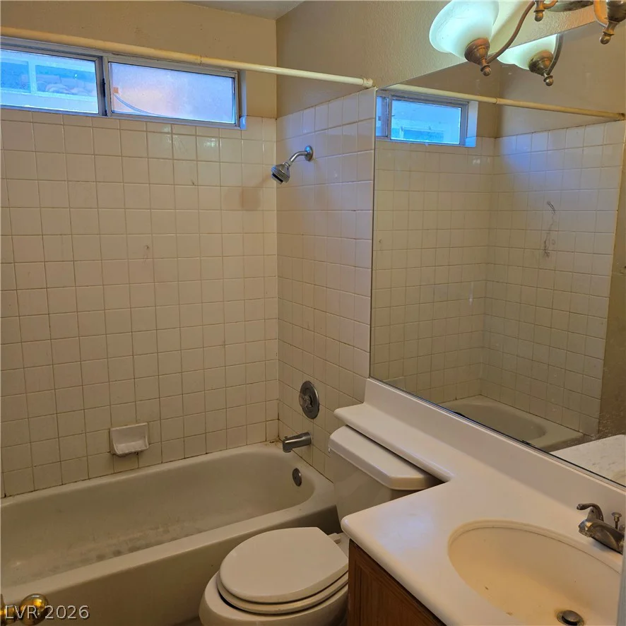 3227 Cheltenham, Las Vegas, NV 89129