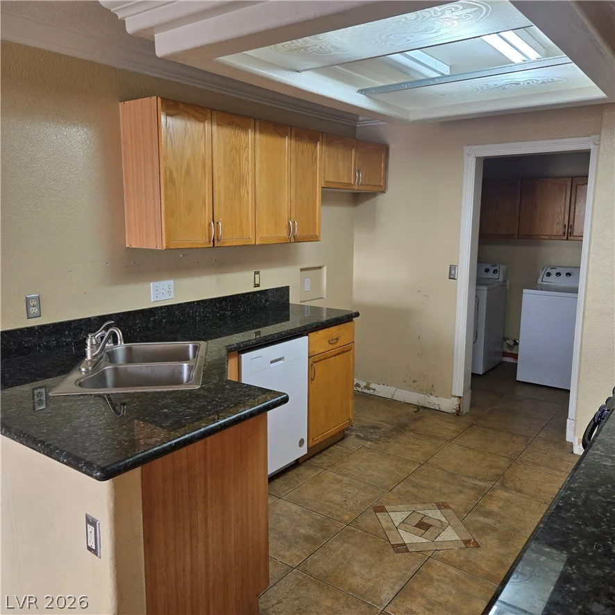 3227 Cheltenham, Las Vegas, NV 89129
