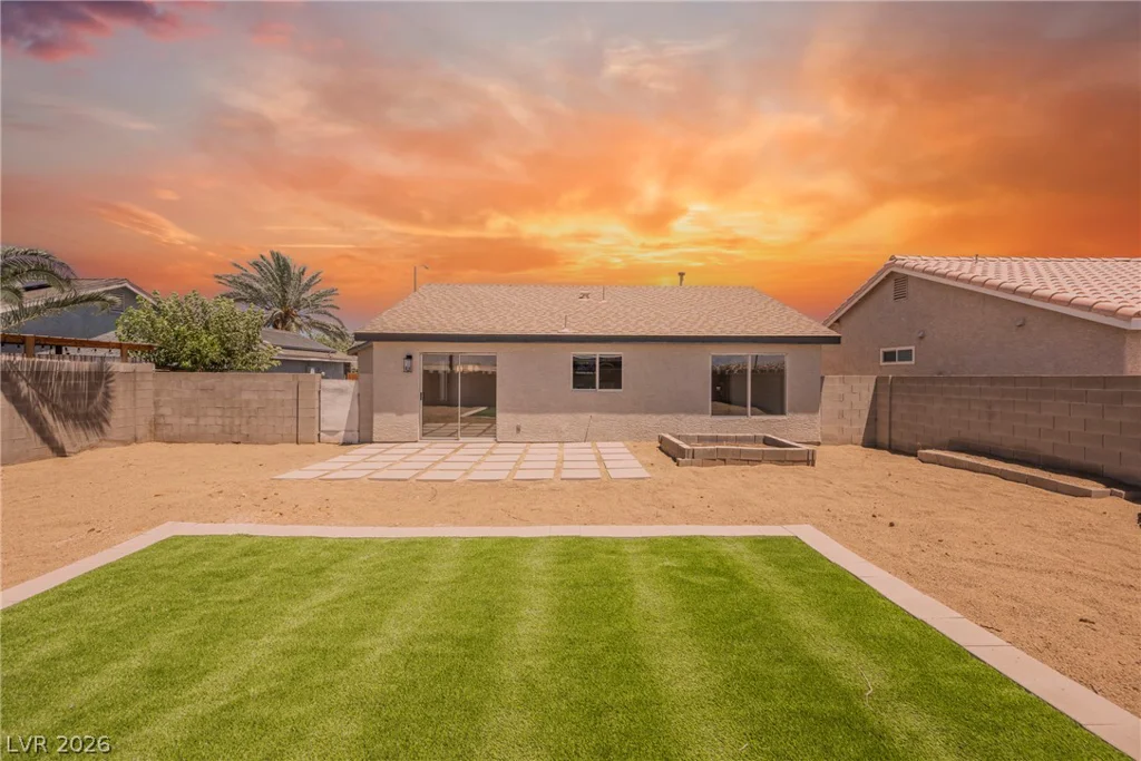 2329 Fields, North Las Vegas, NV 89032