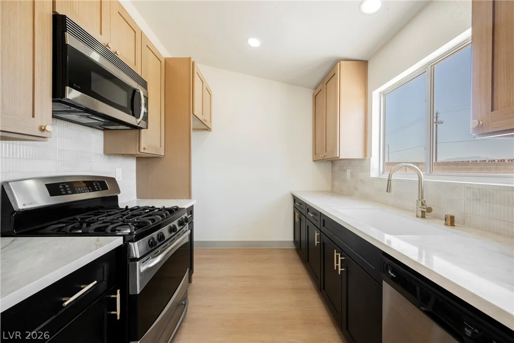 2329 Fields, North Las Vegas, NV 89032
