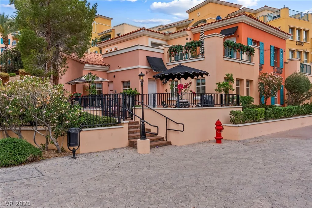30 Strada Di Villaggio, Henderson, NV 89011