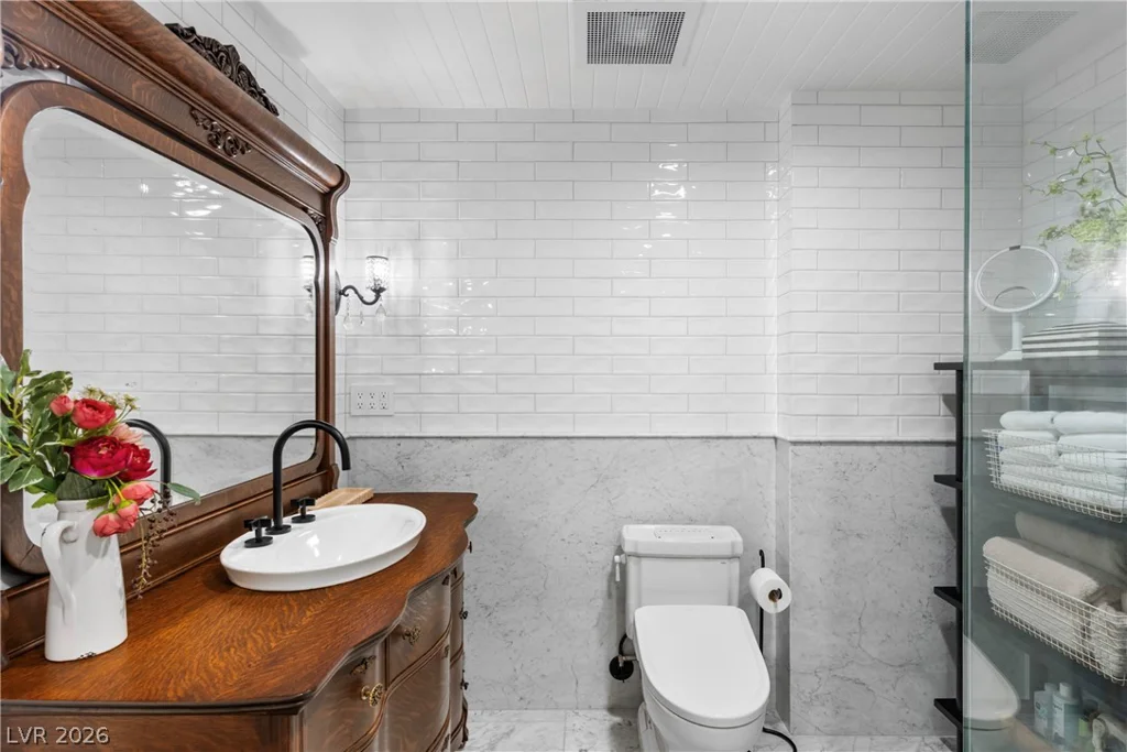 30 Strada Di Villaggio, Henderson, NV 89011