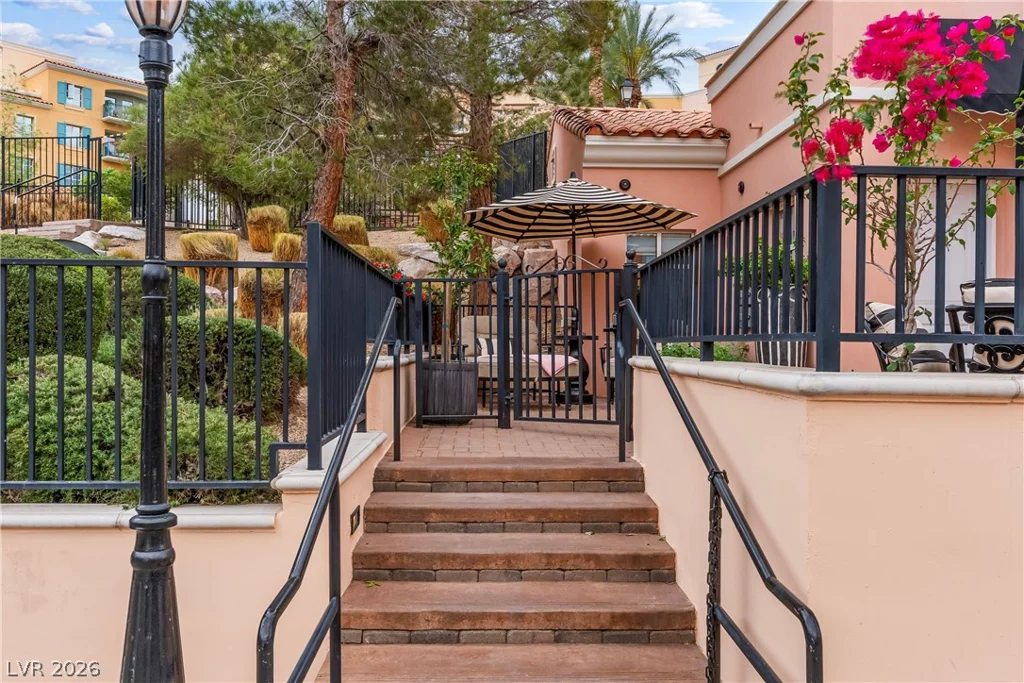 30 Strada Di Villaggio, Henderson, NV 89011