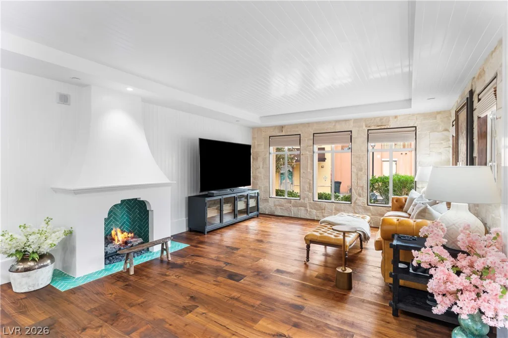30 Strada Di Villaggio, Henderson, NV 89011