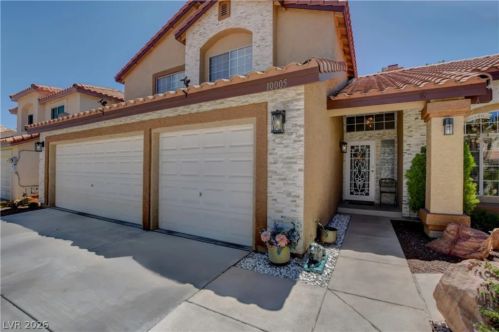 10005 Sail Landing, Las Vegas, NV 89117
