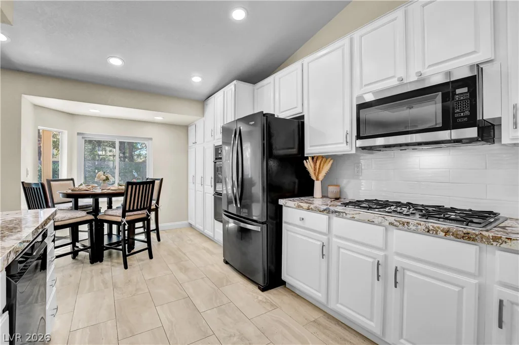 10005 Sail Landing, Las Vegas, NV 89117