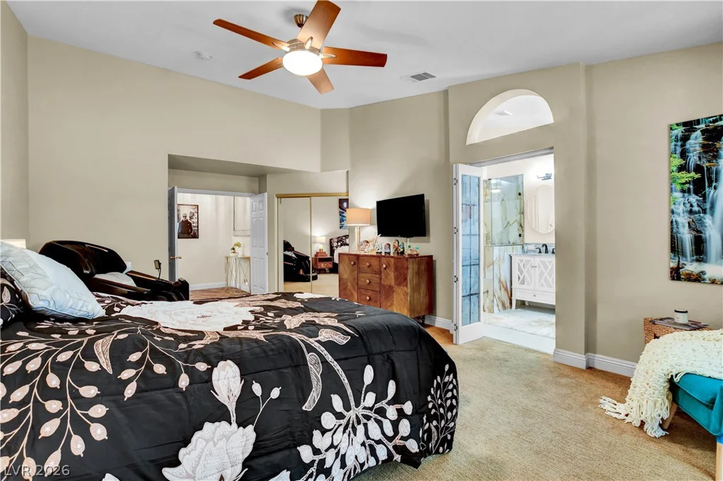 10005 Sail Landing, Las Vegas, NV 89117
