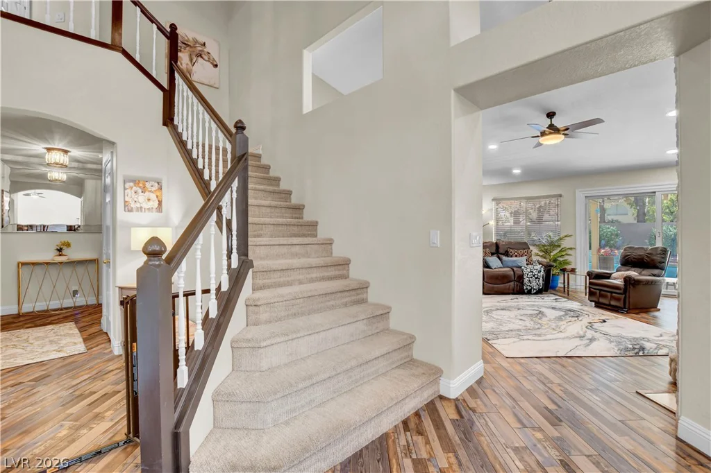 10005 Sail Landing, Las Vegas, NV 89117