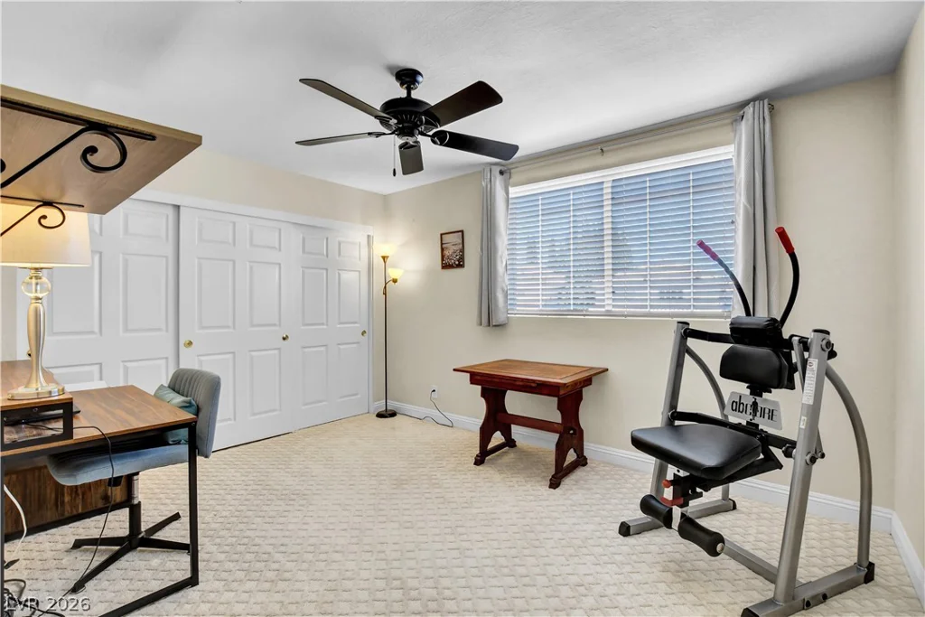10005 Sail Landing, Las Vegas, NV 89117