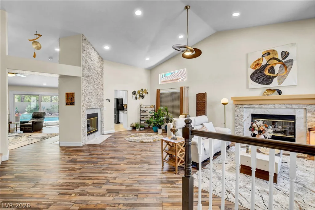 10005 Sail Landing, Las Vegas, NV 89117