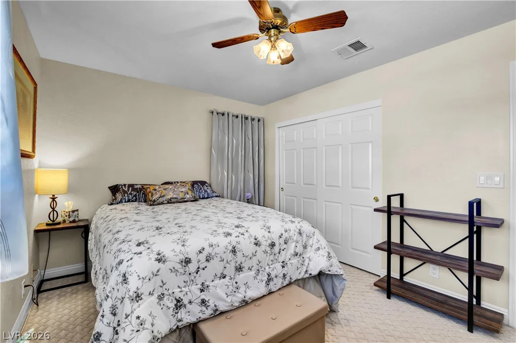 10005 Sail Landing, Las Vegas, NV 89117