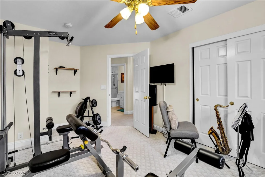 10005 Sail Landing, Las Vegas, NV 89117