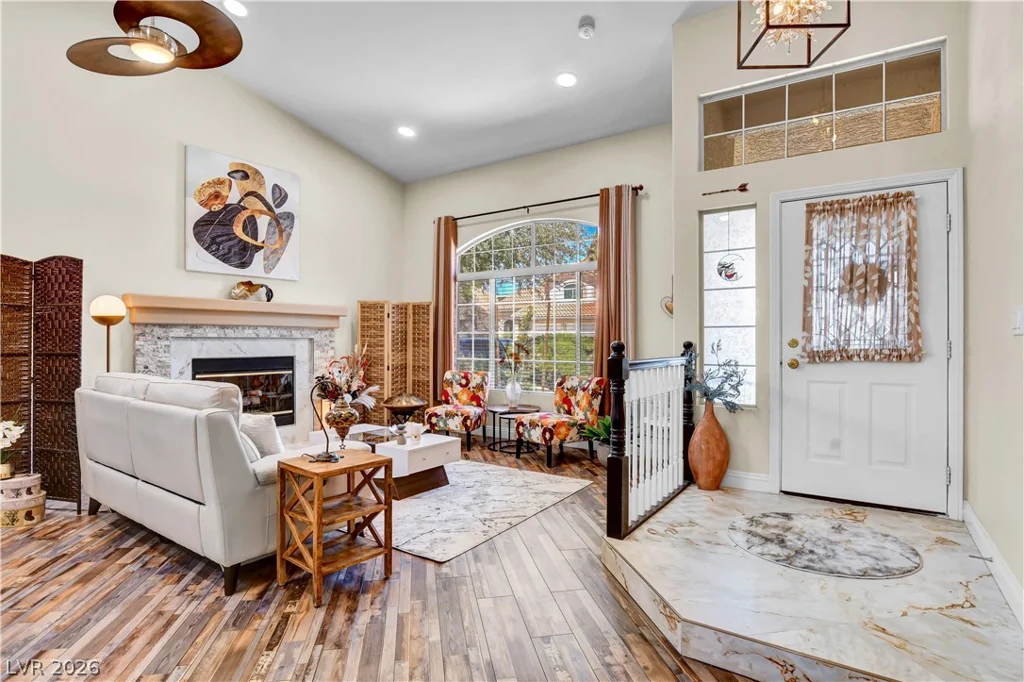 10005 Sail Landing, Las Vegas, NV 89117