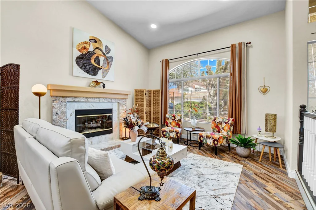 10005 Sail Landing, Las Vegas, NV 89117
