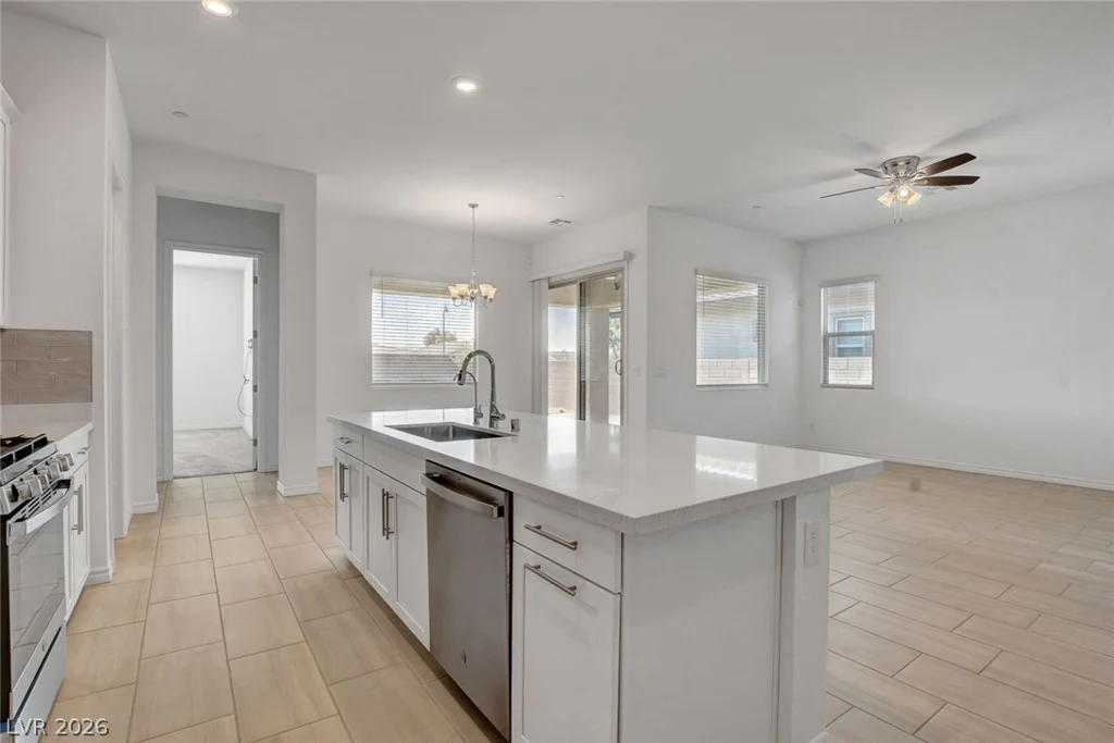 673 Sunlight Hill, Henderson, NV 89011