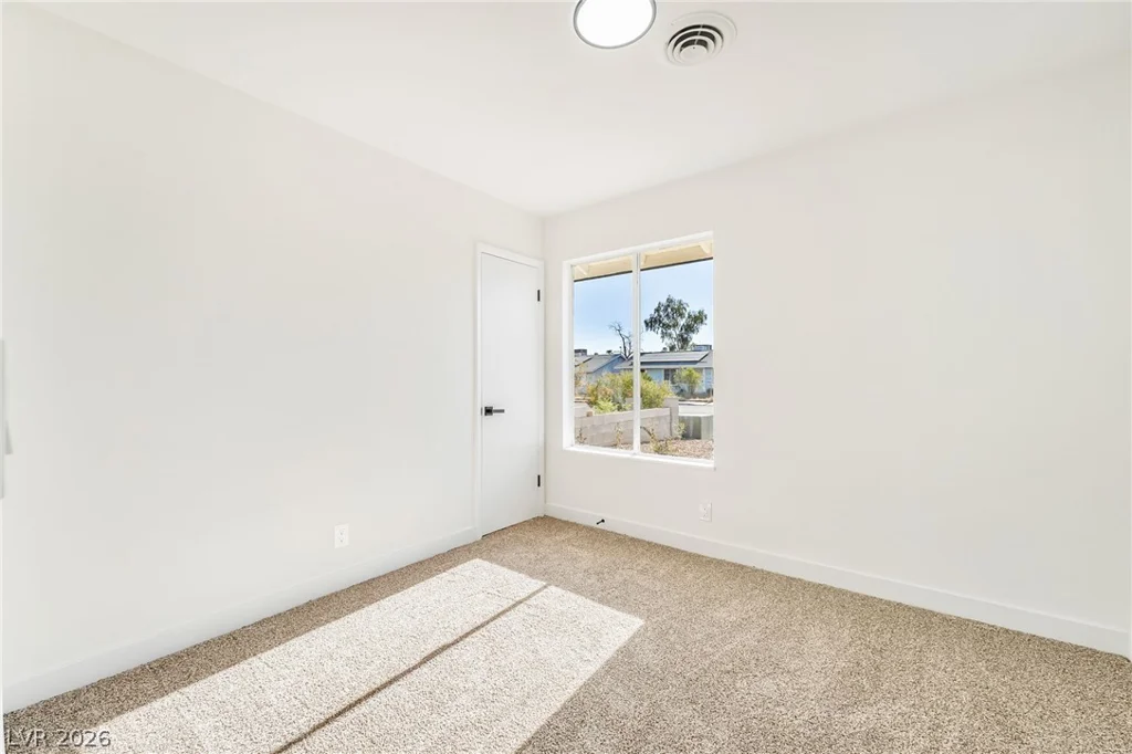 929 Palmetto, Henderson, NV 89015