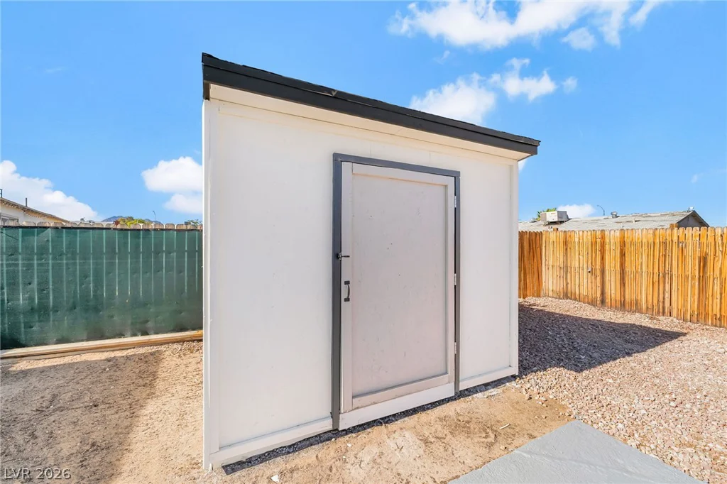 929 Palmetto, Henderson, NV 89015