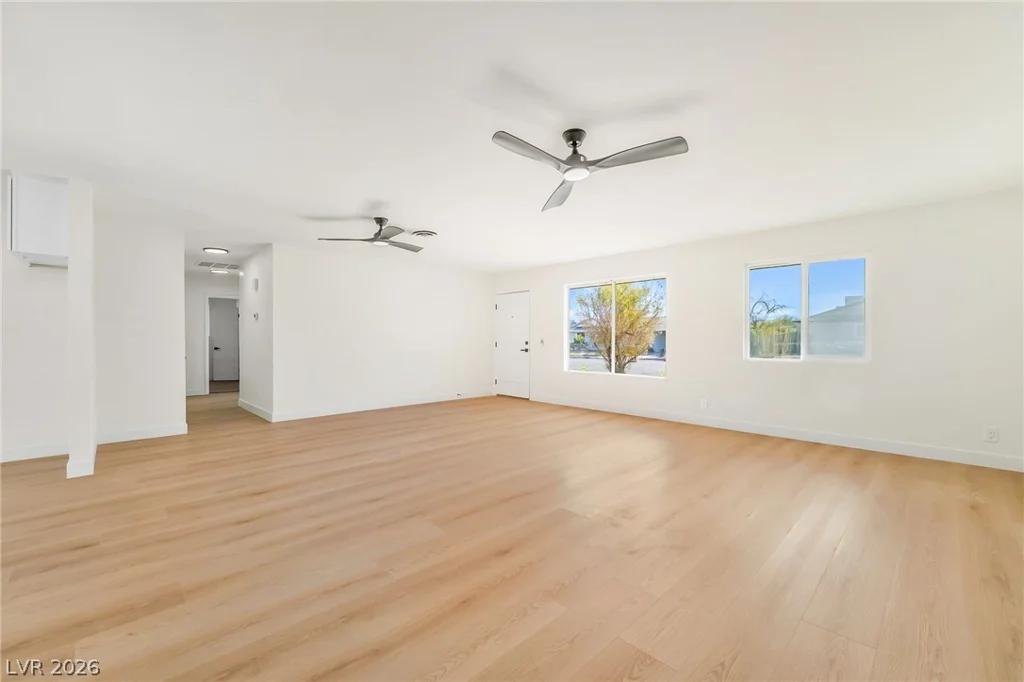 929 Palmetto, Henderson, NV 89015