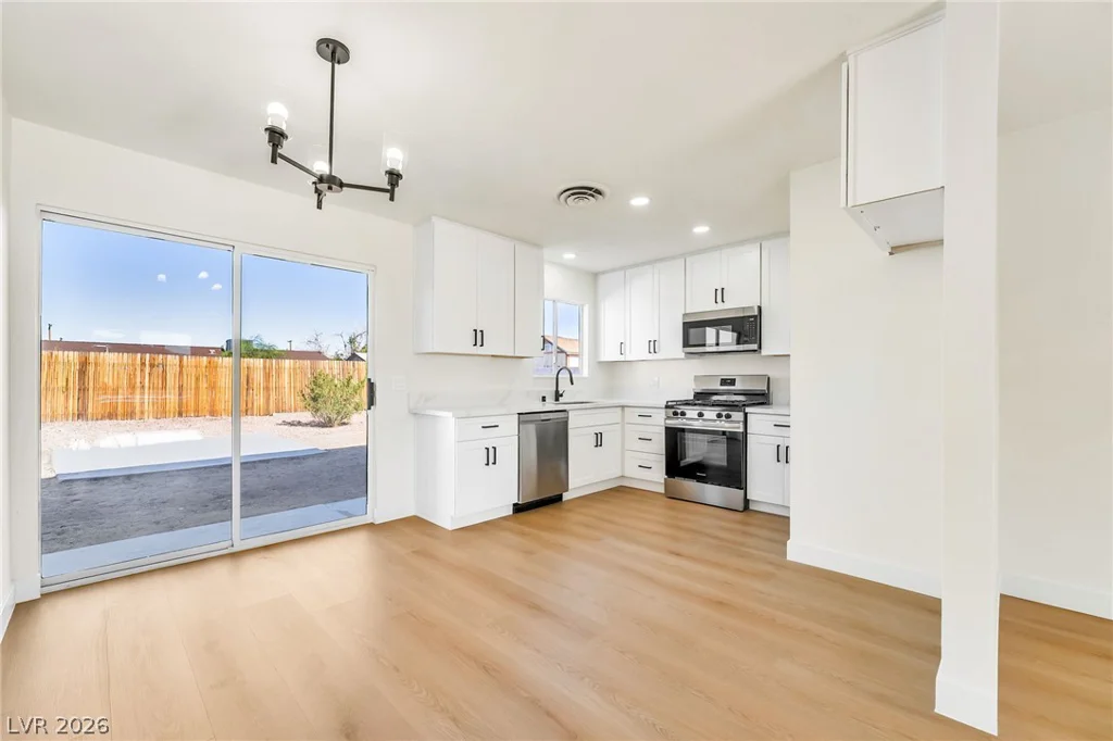 929 Palmetto, Henderson, NV 89015