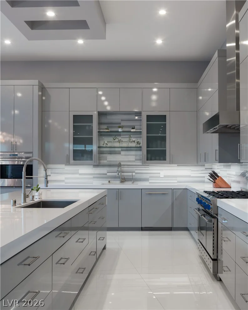 19 Flying Cloud, Las Vegas, NV 89135