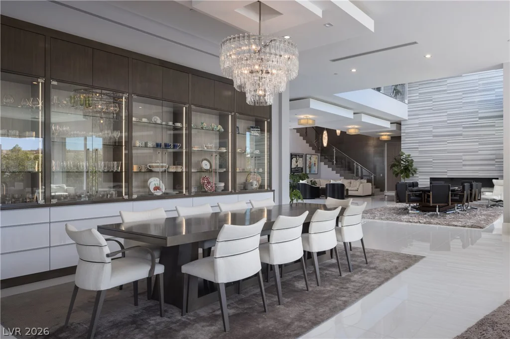 19 Flying Cloud, Las Vegas, NV 89135
