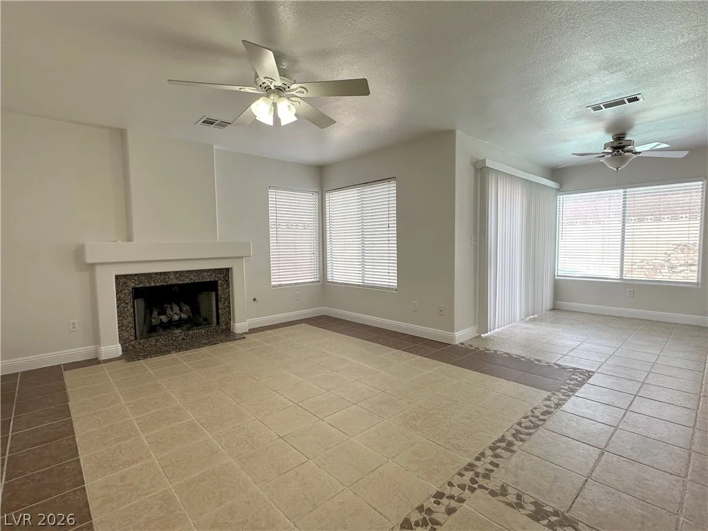 7604 Cruz Bay, Las Vegas, NV 89128
