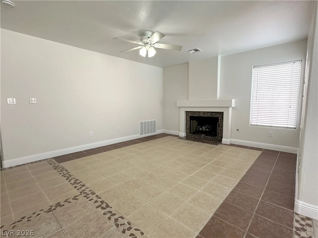 7604 Cruz Bay, Las Vegas, NV 89128