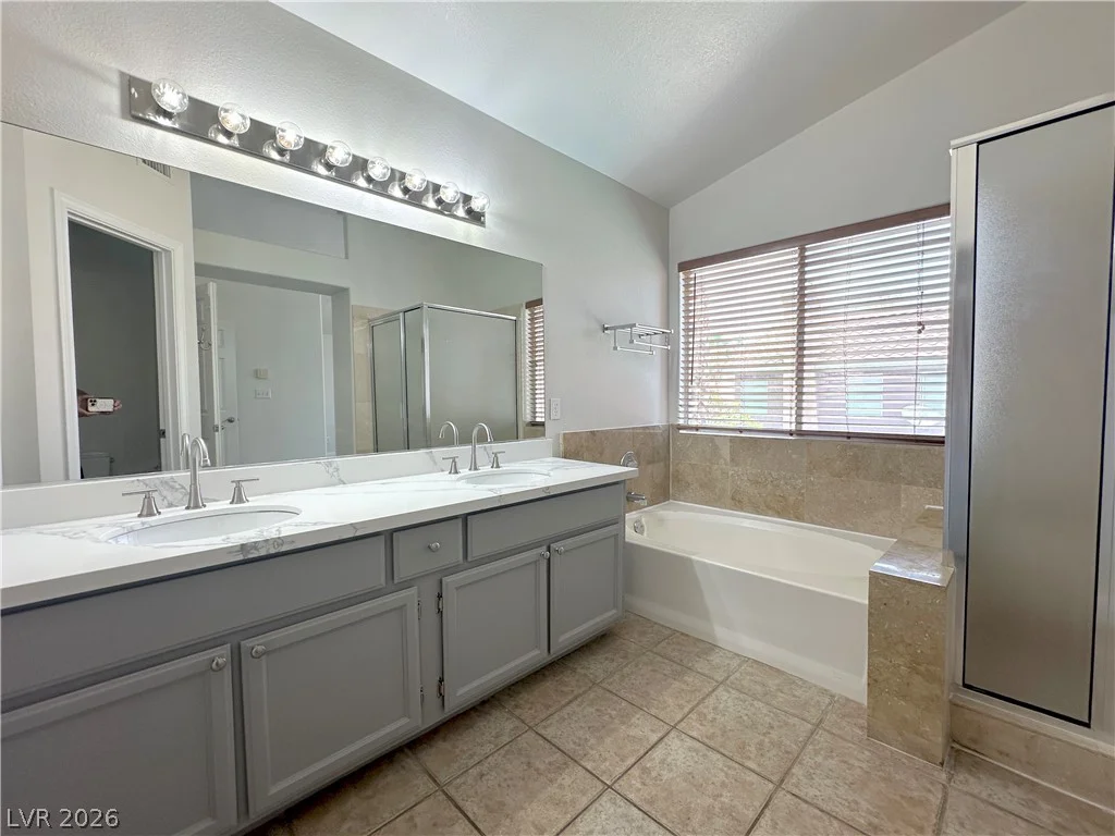 7604 Cruz Bay, Las Vegas, NV 89128