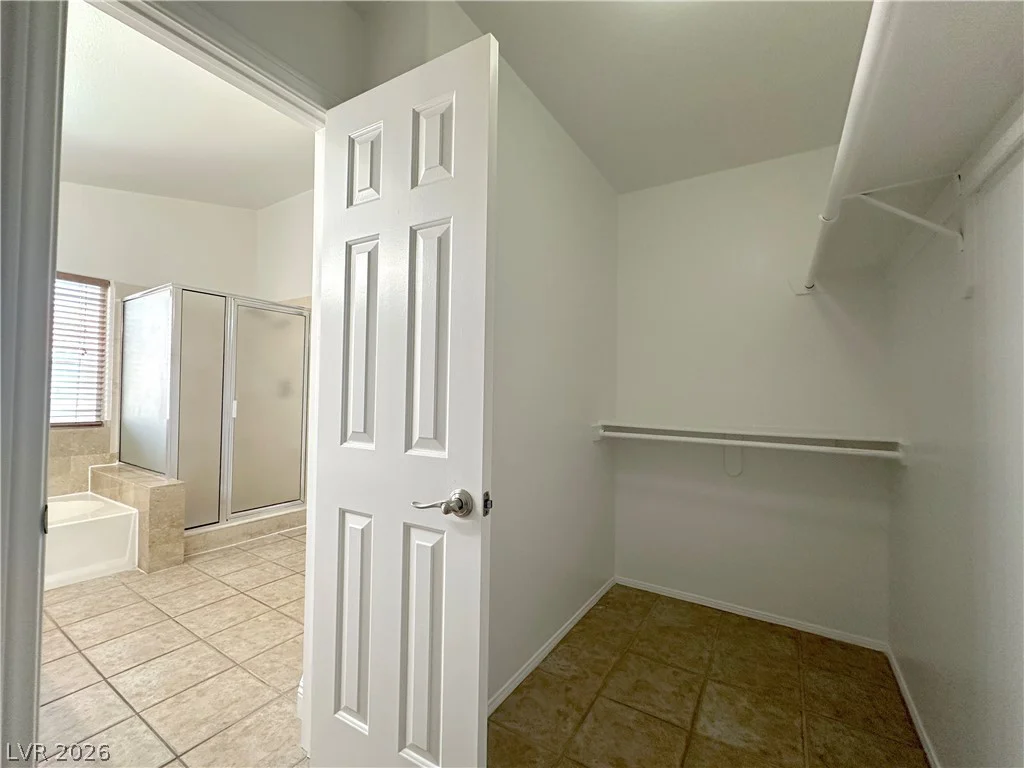 7604 Cruz Bay, Las Vegas, NV 89128