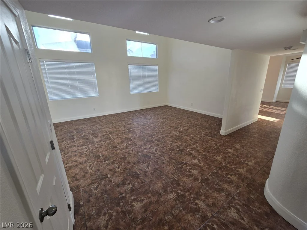5421 Flora Spray, Las Vegas, NV 89130