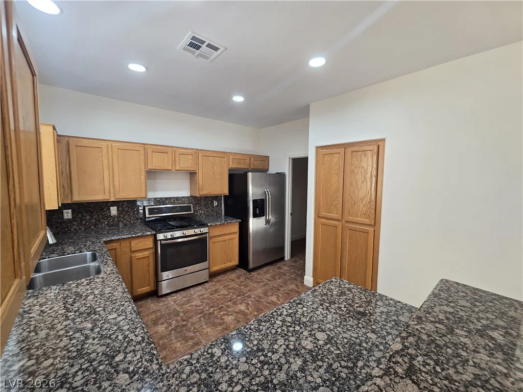 5421 Flora Spray, Las Vegas, NV 89130