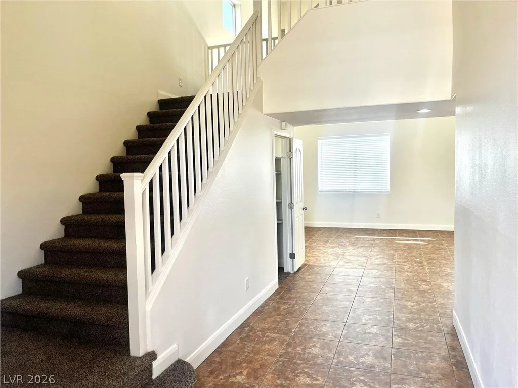 5421 Flora Spray, Las Vegas, NV 89130