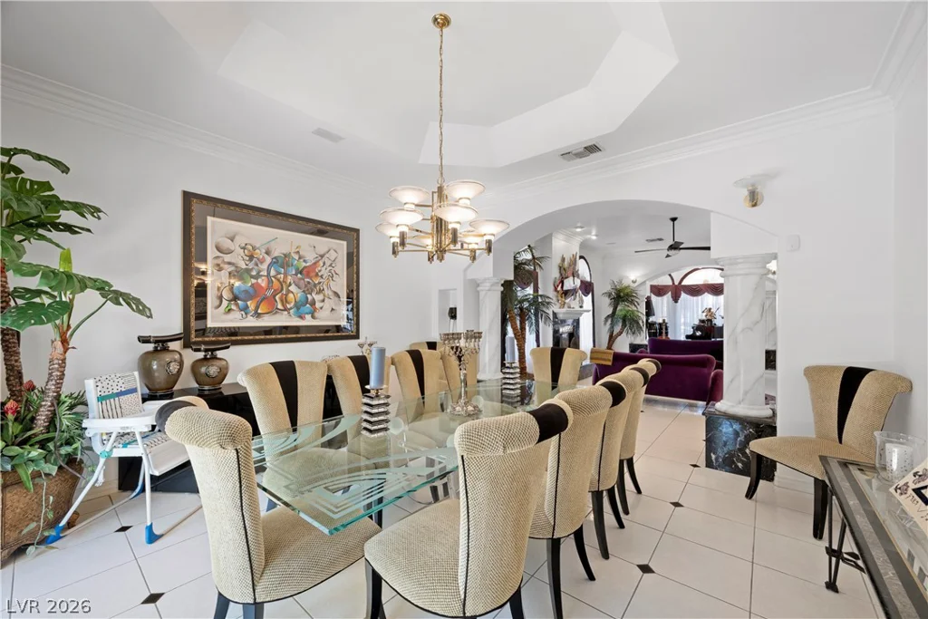 2563 Aviv, Las Vegas, NV 89121