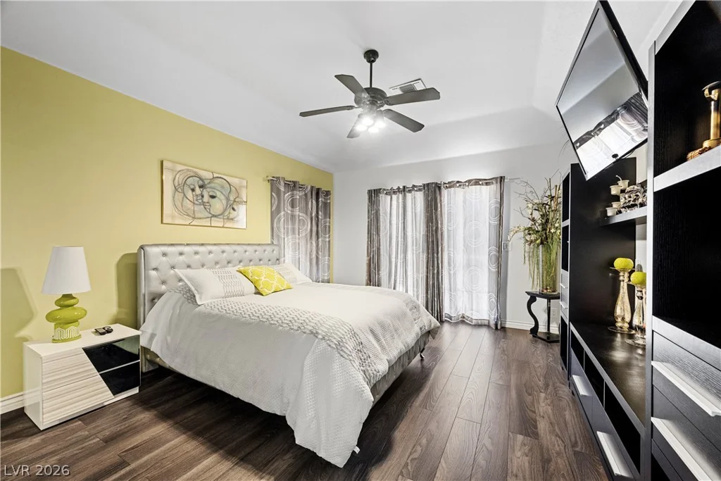 2563 Aviv, Las Vegas, NV 89121