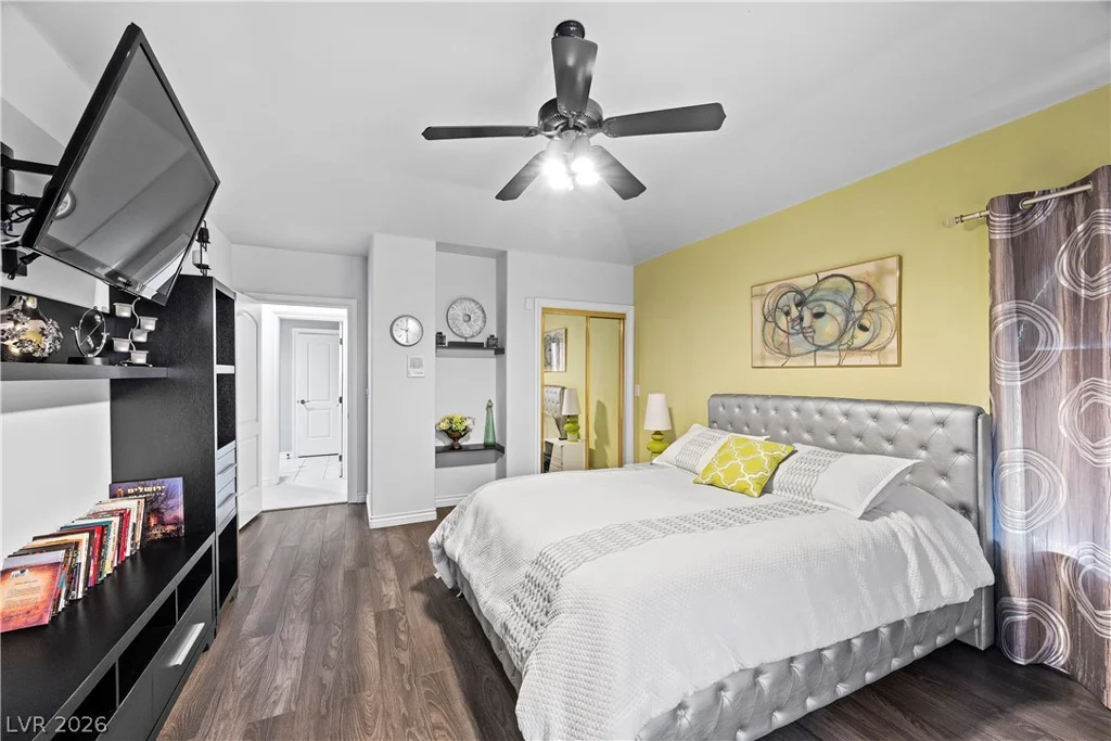 2563 Aviv, Las Vegas, NV 89121
