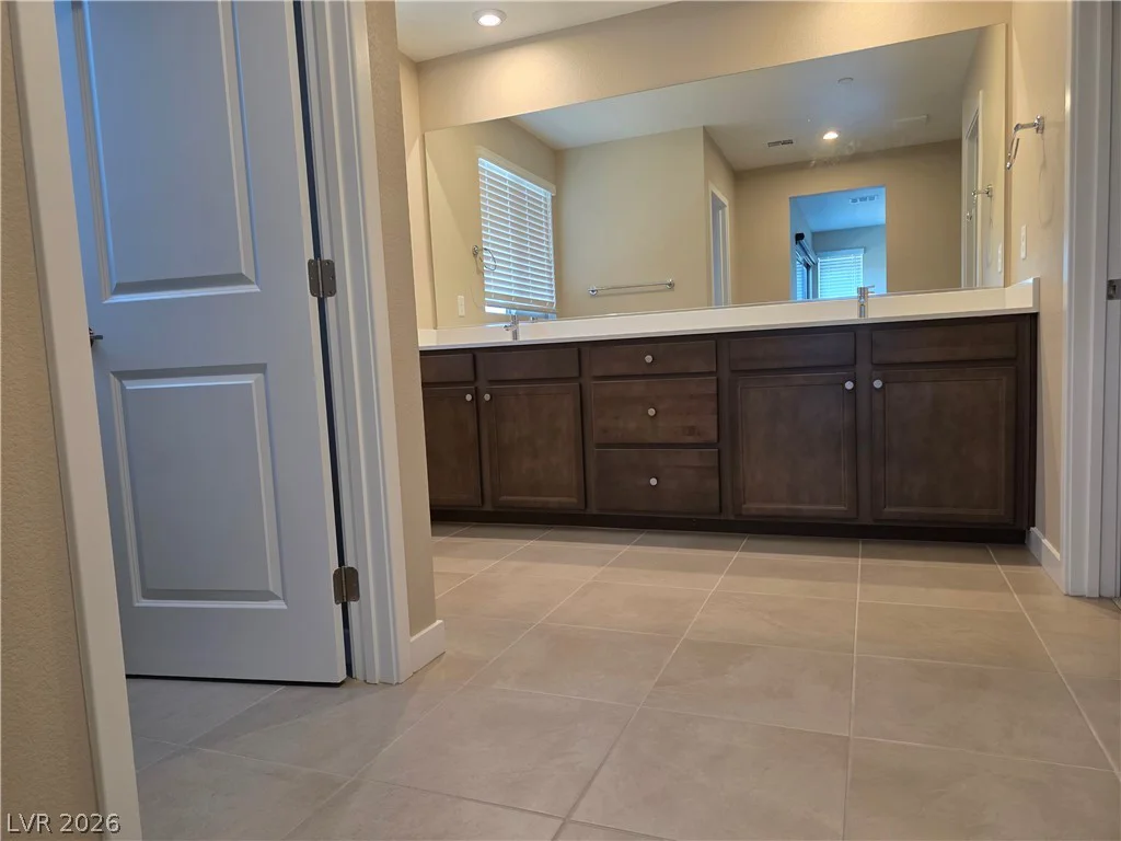 4320 Tallow Falls, Las Vegas, NV 89141