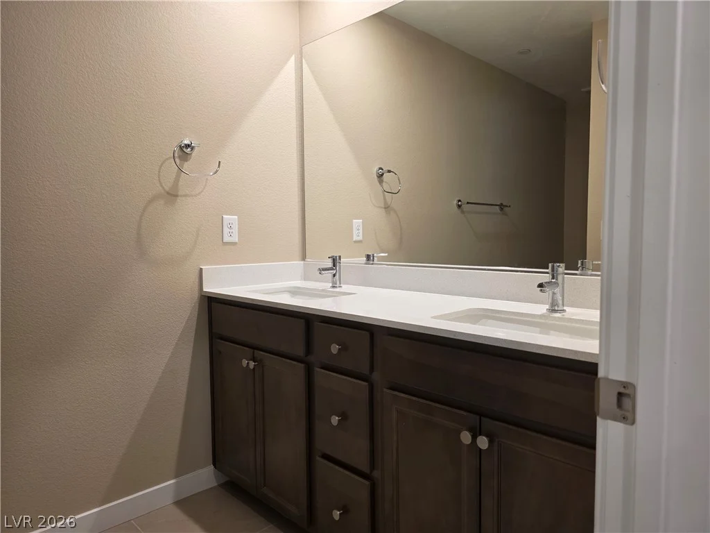 4320 Tallow Falls, Las Vegas, NV 89141