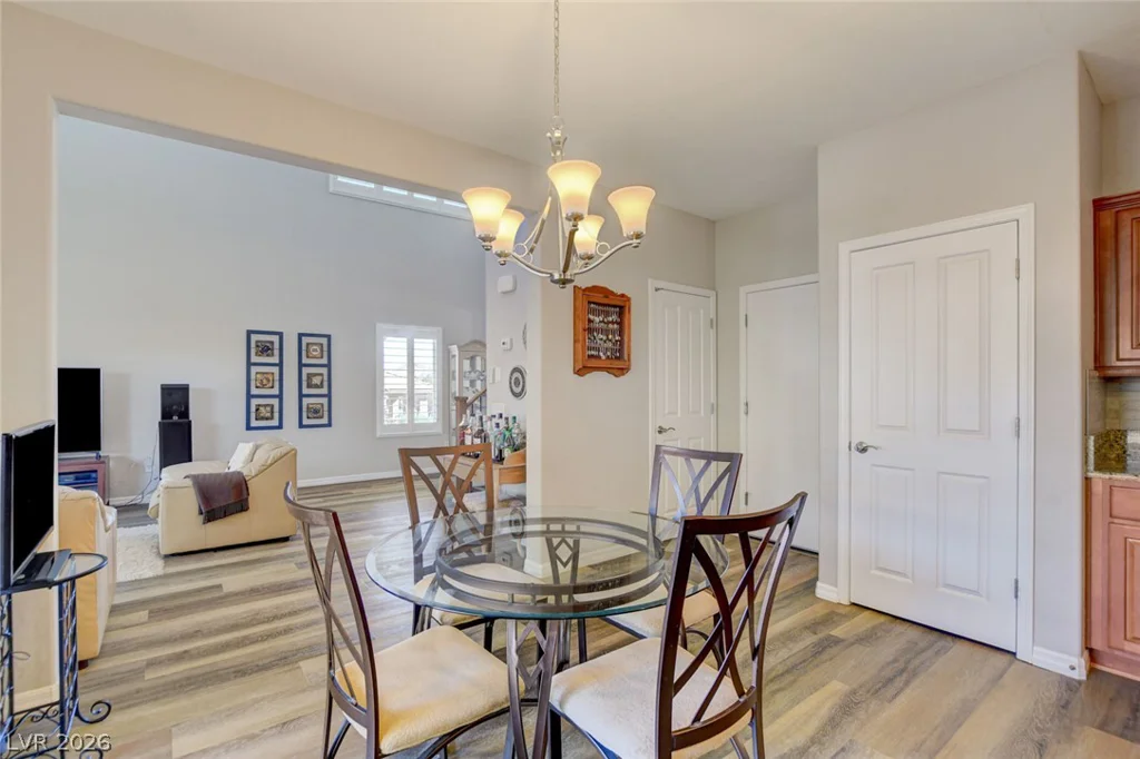 5708 Oak Bend, Las Vegas, NV 89135