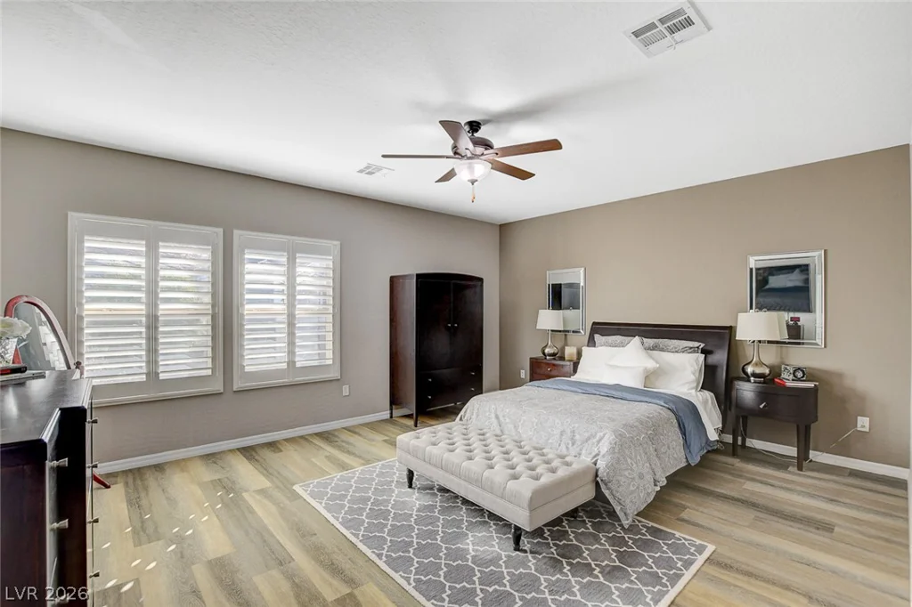 5708 Oak Bend, Las Vegas, NV 89135