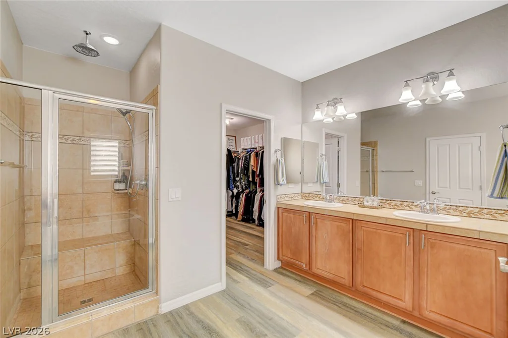 5708 Oak Bend, Las Vegas, NV 89135