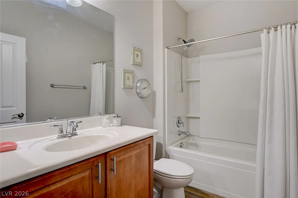 5708 Oak Bend, Las Vegas, NV 89135