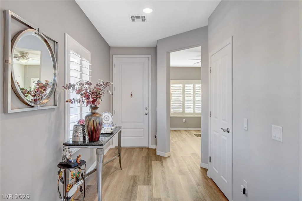 5708 Oak Bend, Las Vegas, NV 89135