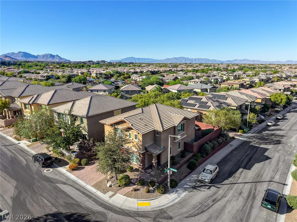 5708 Oak Bend, Las Vegas, NV 89135
