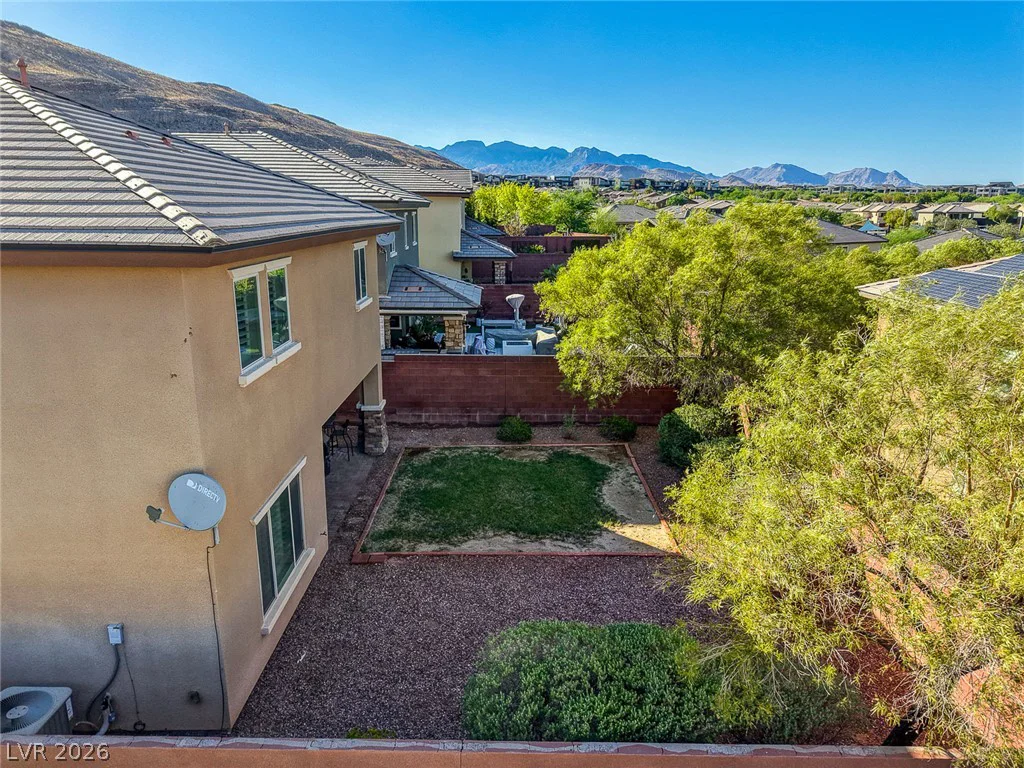 5708 Oak Bend, Las Vegas, NV 89135